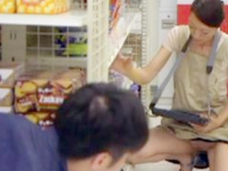 Sex-crazed Nippon Milf's Exposed Pussy Drives Customer Wild in Tokyo XXX Adventure